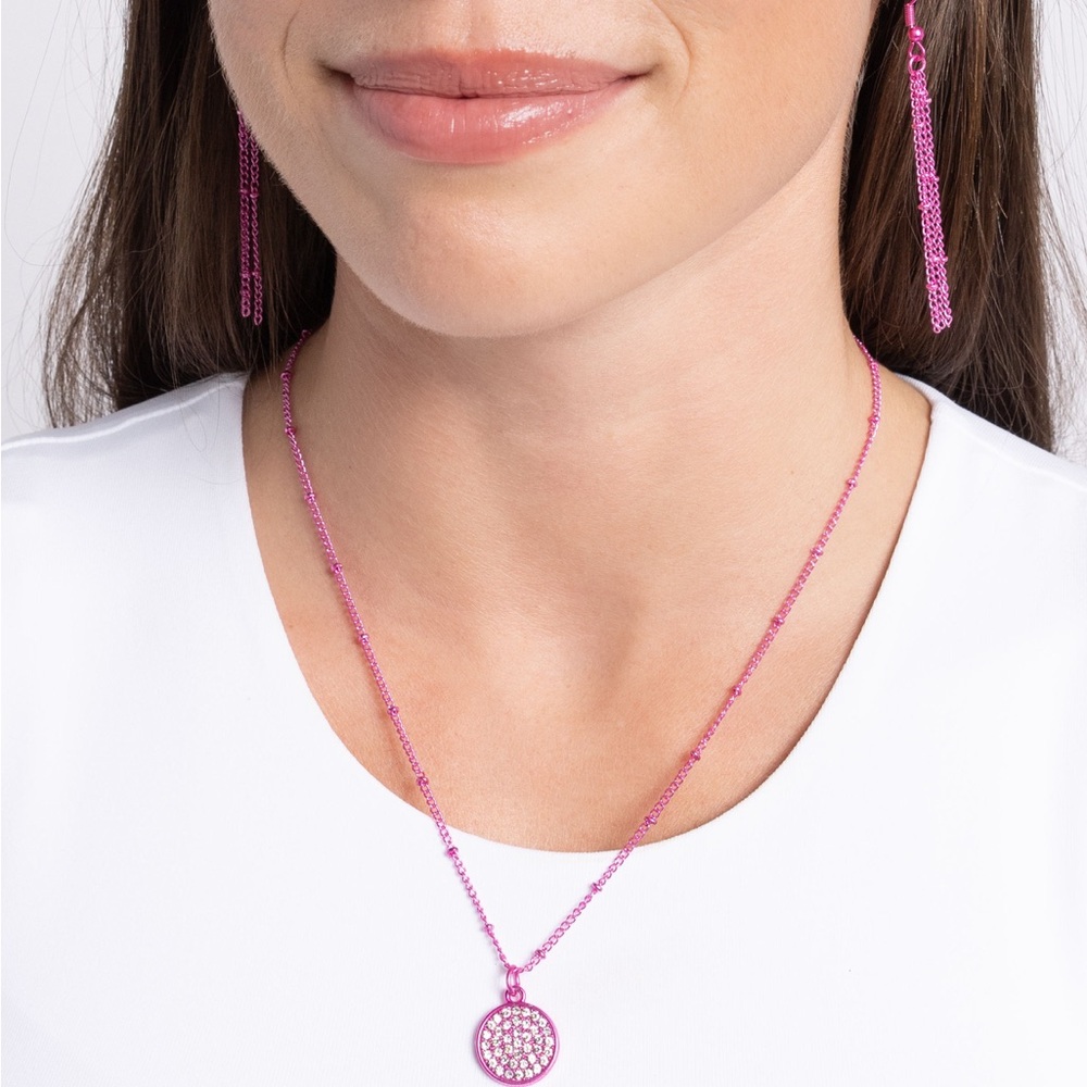 Necklace - Picture 2 of 4
